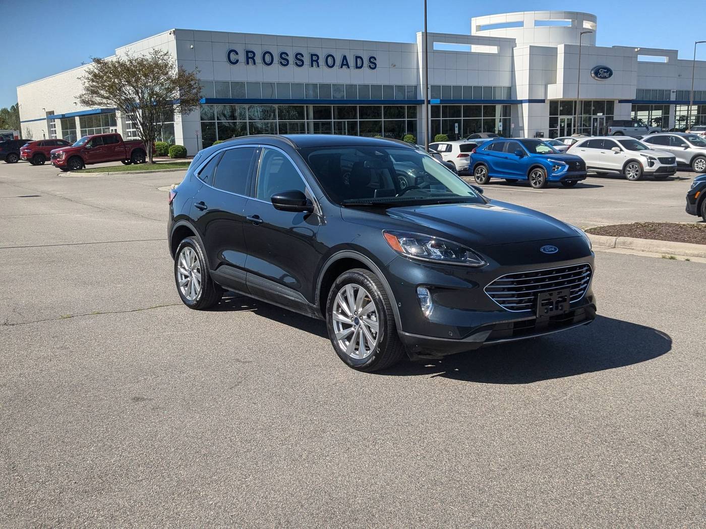 2022 Ford Escape Titanium — SUV — 21,150 mi — Prince George, VA