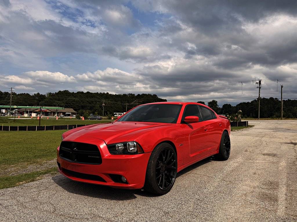 2014 Dodge Charger R/T Plus