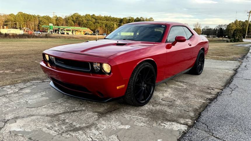2013 Dodge Challenger SXT — Coupe — 95,324 mi — Loganville, GA