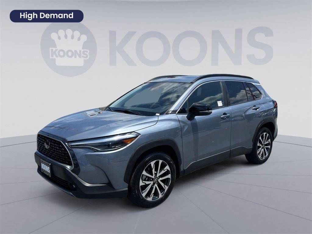 2022 Toyota Corolla Cross XLE — SUV — 10,050 mi — Westminster, MD