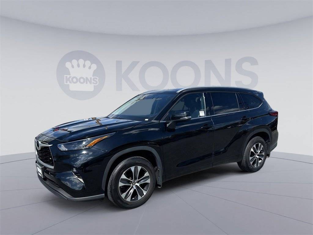 2022 Toyota Highlander XLE — SUV — 35,798 mi — Westminster, MD