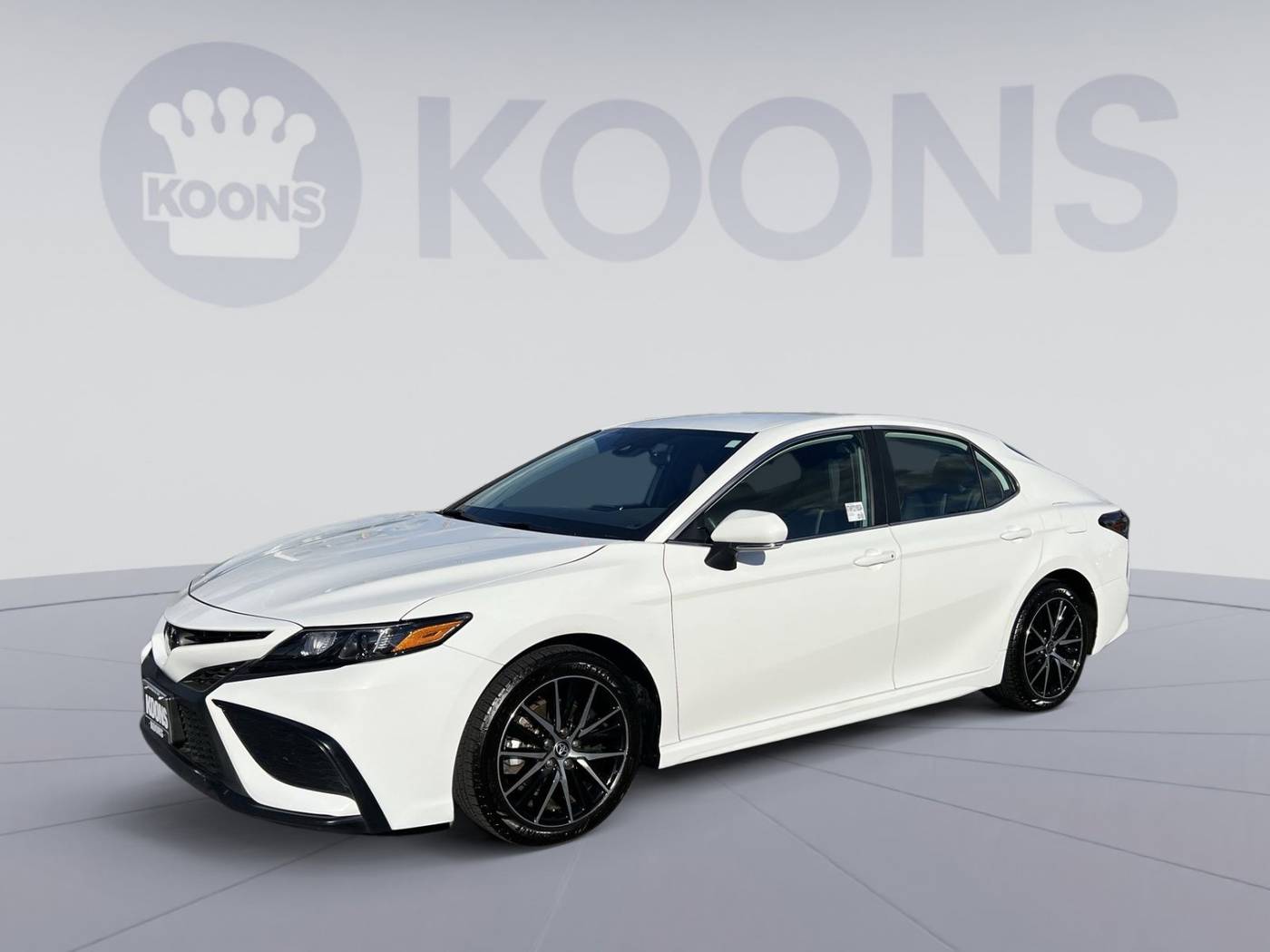 2024 Toyota Camry SE — Sedan — 50,062 mi — Westminster, MD
