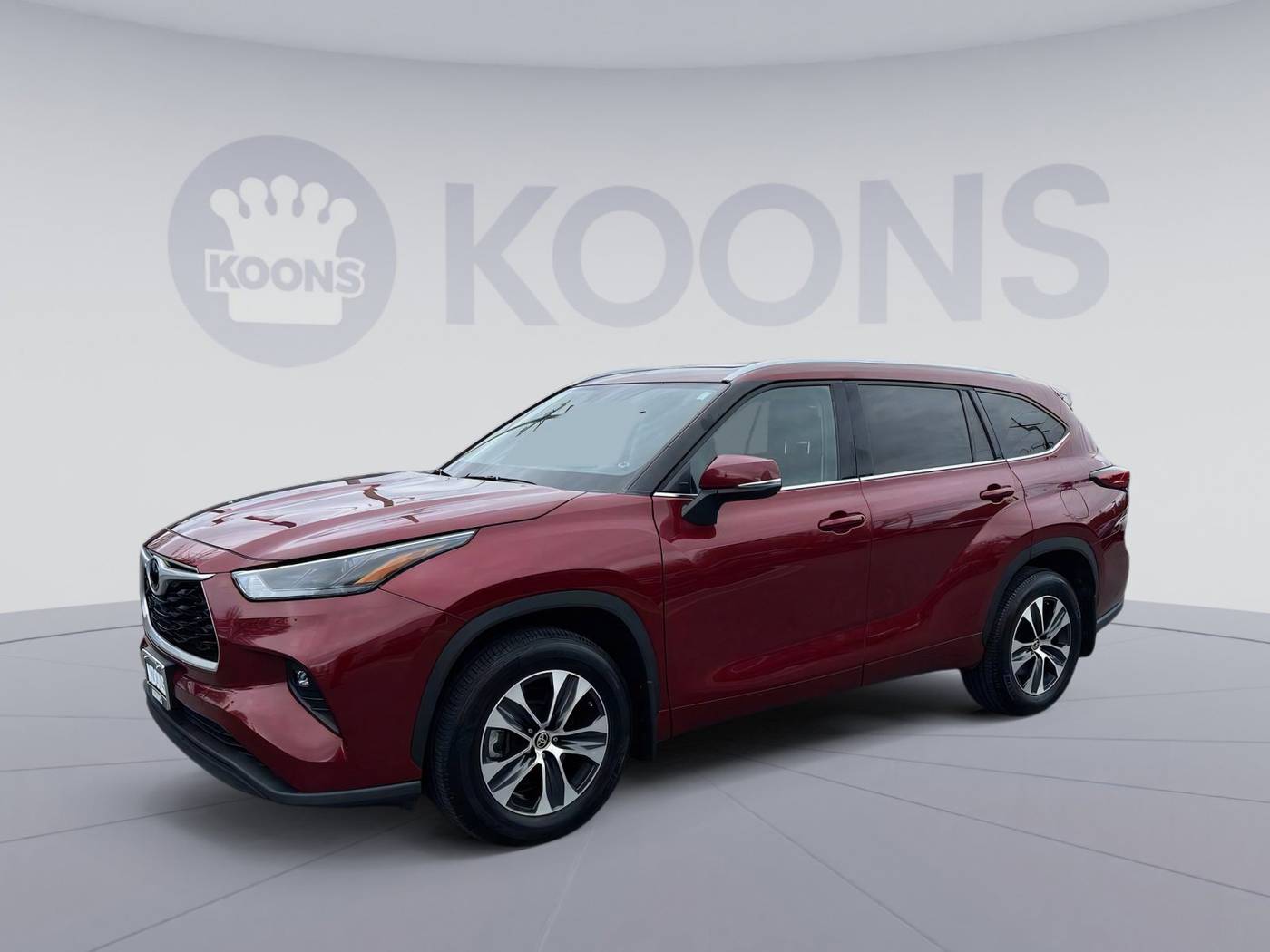 2022 Toyota Highlander XLE — SUV — 17,078 mi — Westminster, MD