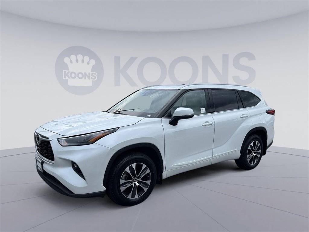 2022 Toyota Highlander XLE — SUV — 27,304 mi — Westminster, MD