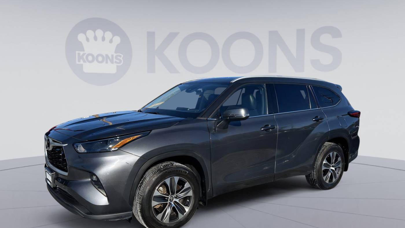 2022 Toyota Highlander XLE — SUV — 15,346 mi — Westminster, MD