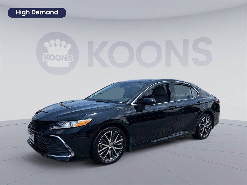 2023 Toyota Camry XLE — Sedan — 23,071 mi — Westminster, MD