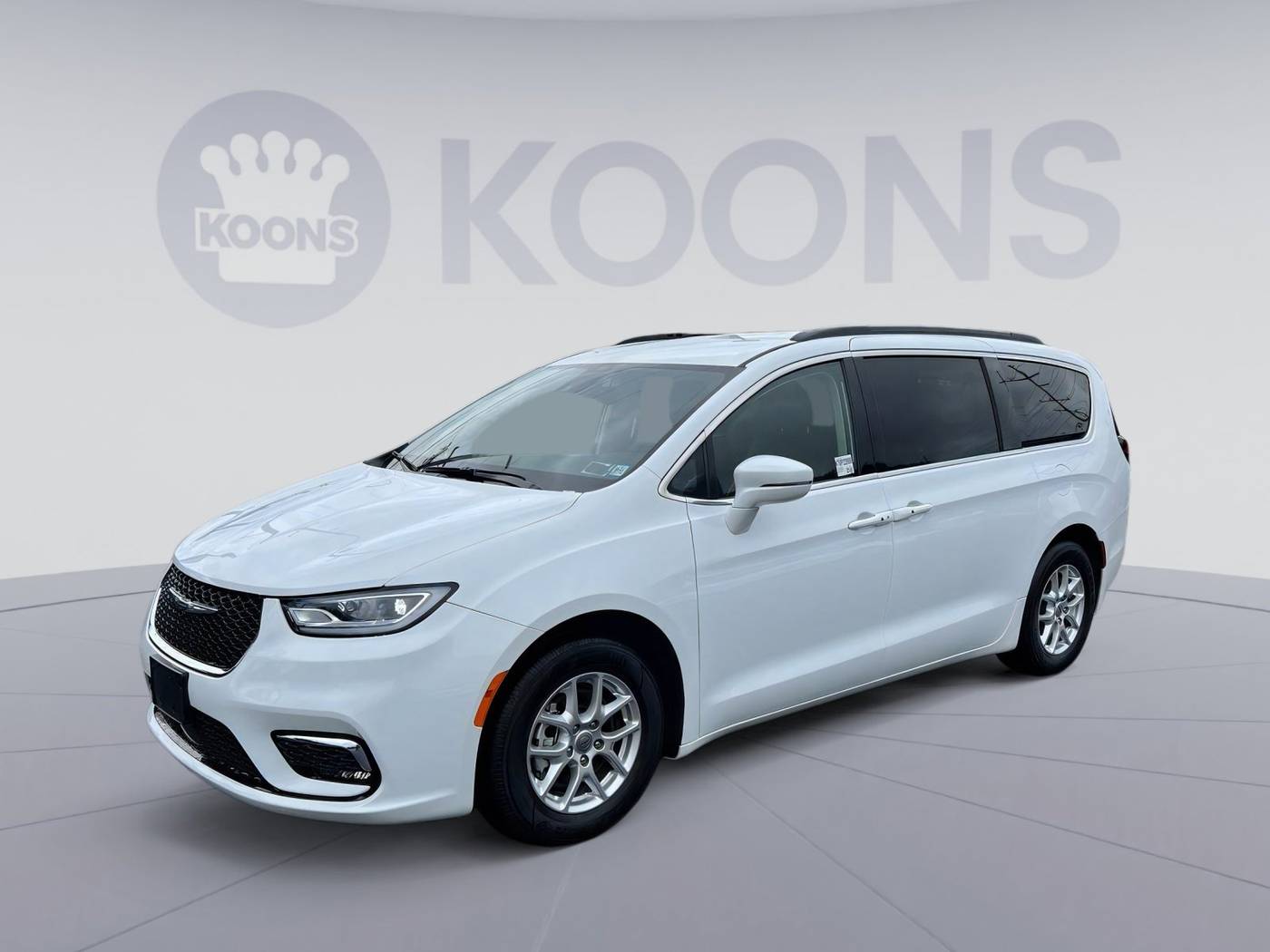 2022 Chrysler Pacifica Touring L — Minivan — 2,644 mi — Westminster, MD