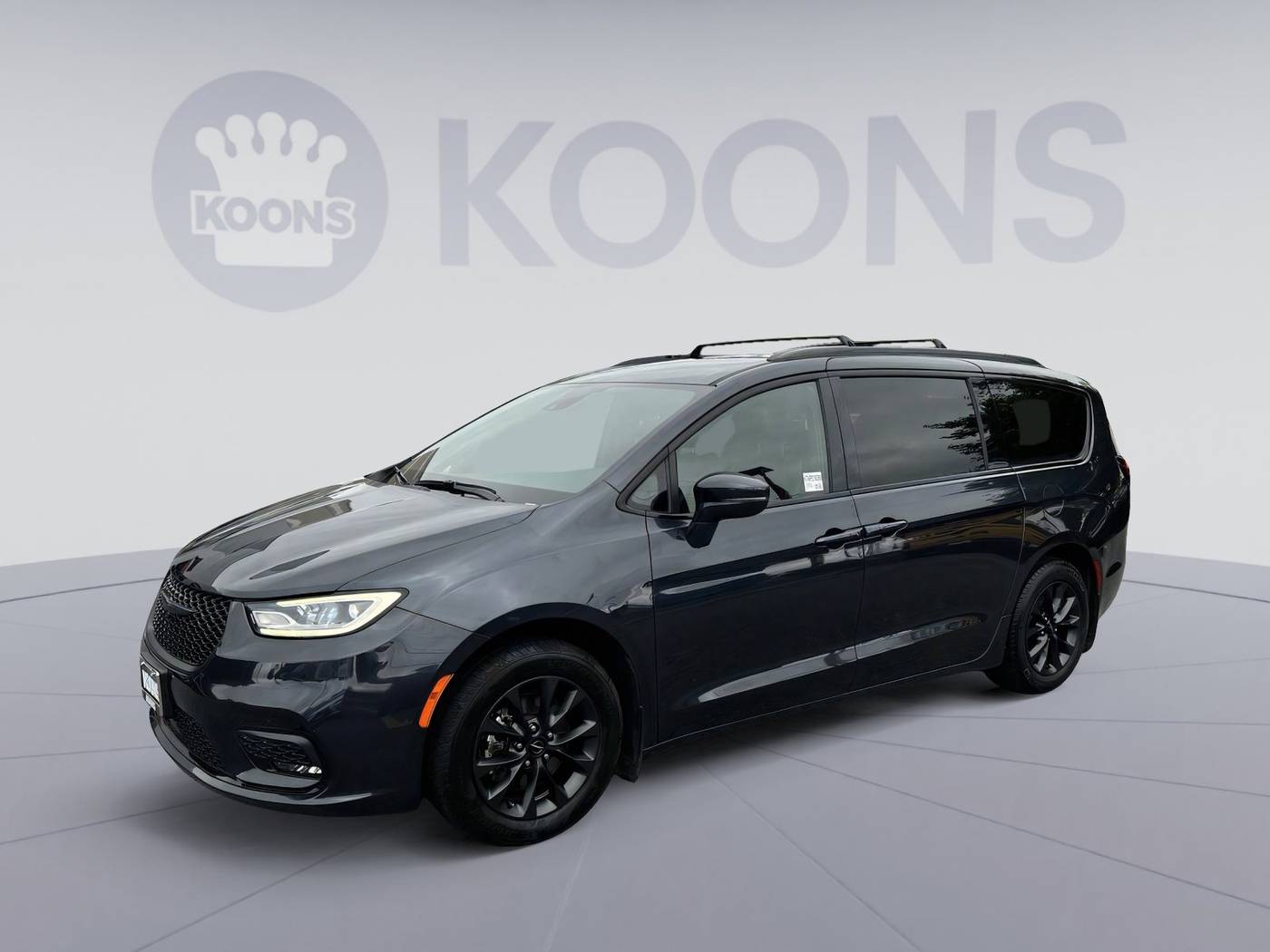 2021 Chrysler Pacifica Touring L — Minivan — 40,916 mi — Westminster, MD