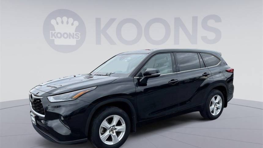 2021 Toyota Highlander LE — SUV — 26,998 mi — Westminster, MD