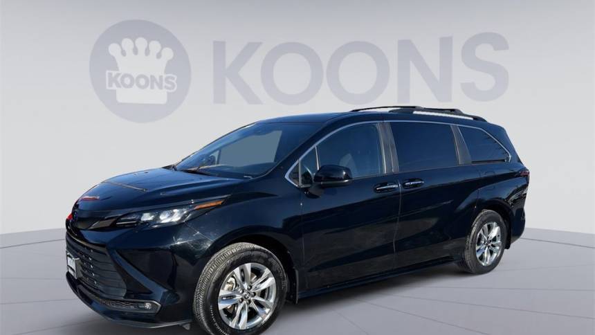 2022 Toyota Sienna XLE Woodland Edition — Minivan — 42,592 mi — Westminster, MD
