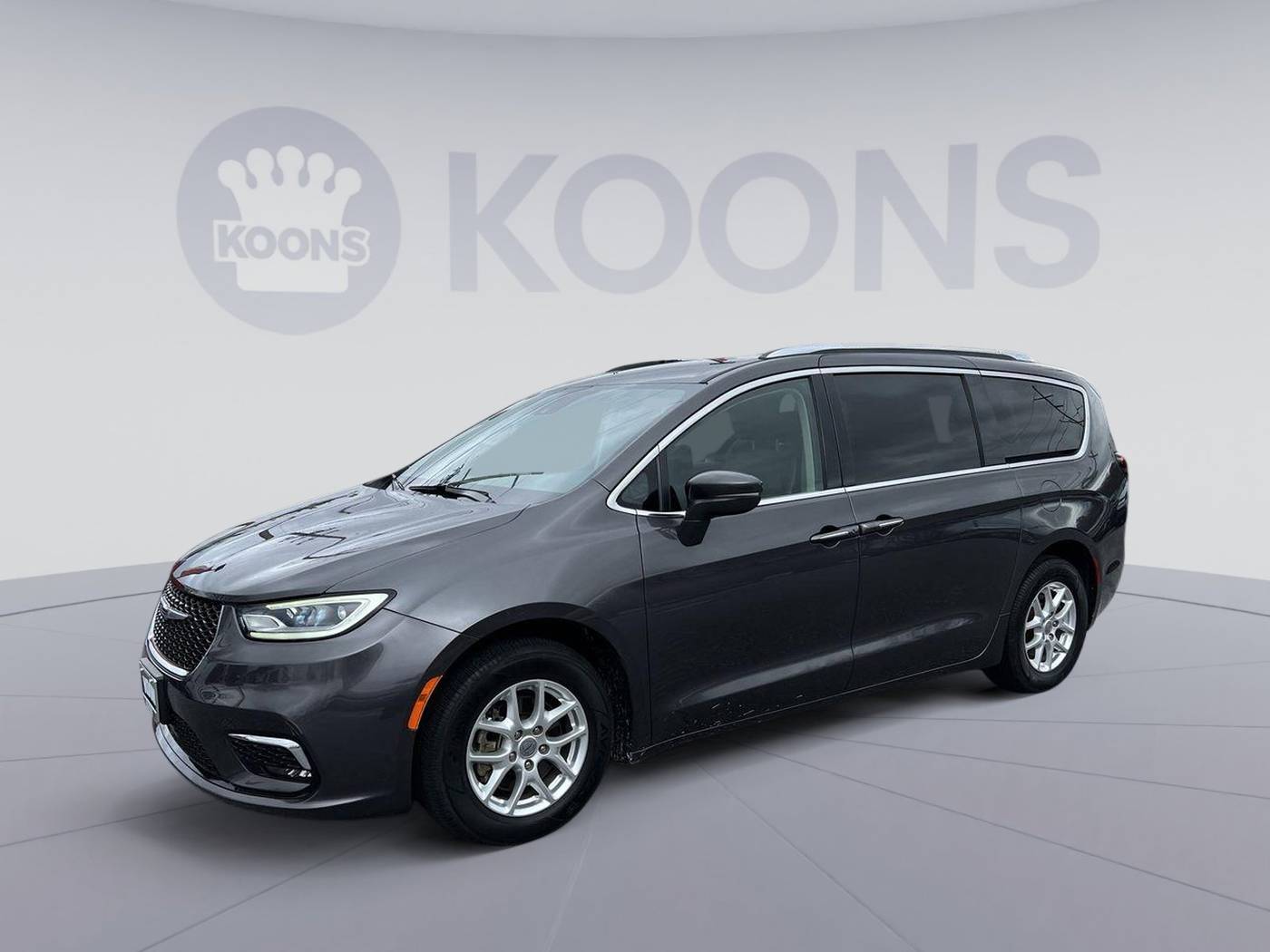 2021 Chrysler Pacifica Touring L — Minivan — 20,775 mi — Westminster, MD