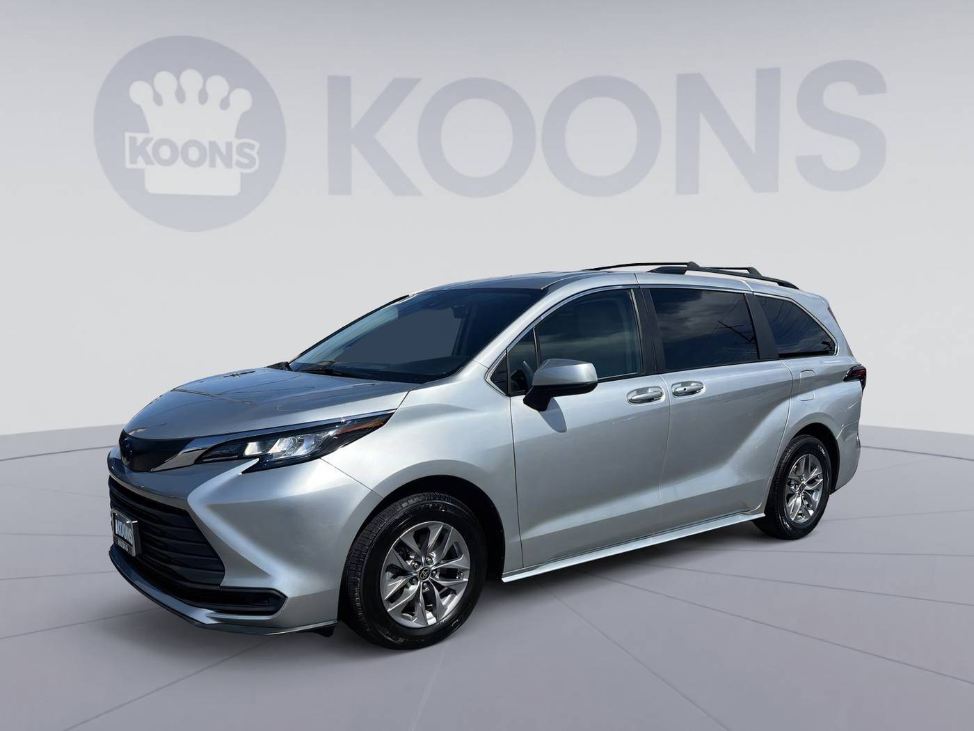 2022 Toyota Sienna LE — Minivan — 83,475 mi — Westminster, MD