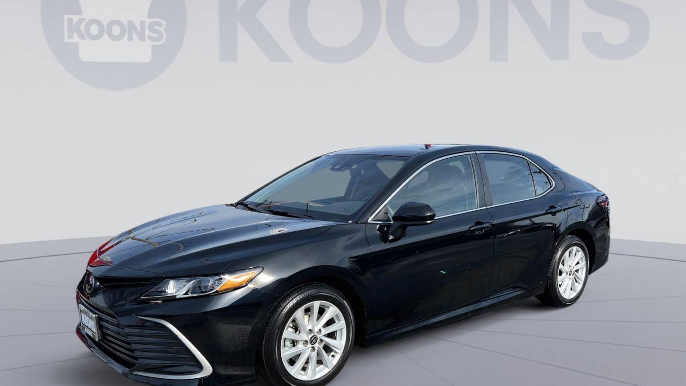 2022 Toyota Camry LE — Sedan — 7,357 mi — Westminster, MD
