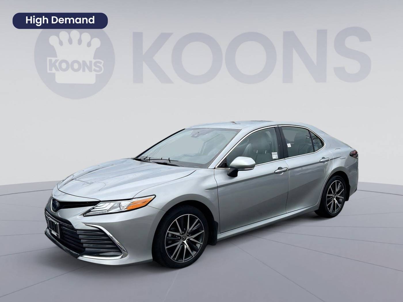 2023 Toyota Camry Hybrid XLE — Sedan — 24,555 mi — Westminster, MD
