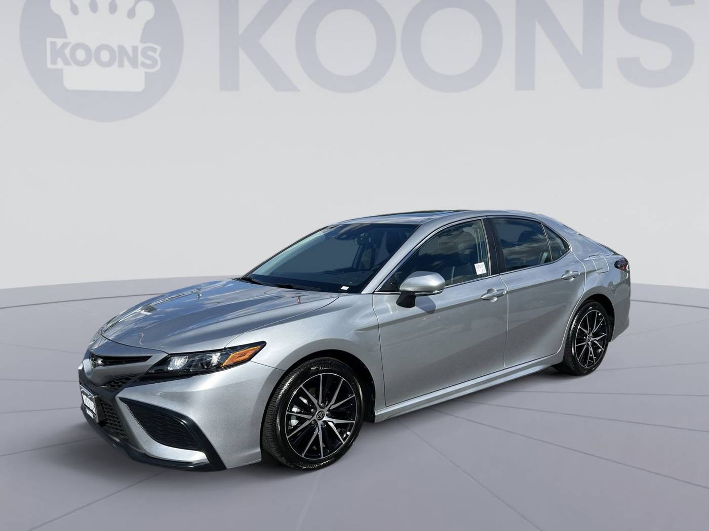 2022 Toyota Camry SE — Sedan — 8,656 mi — Westminster, MD