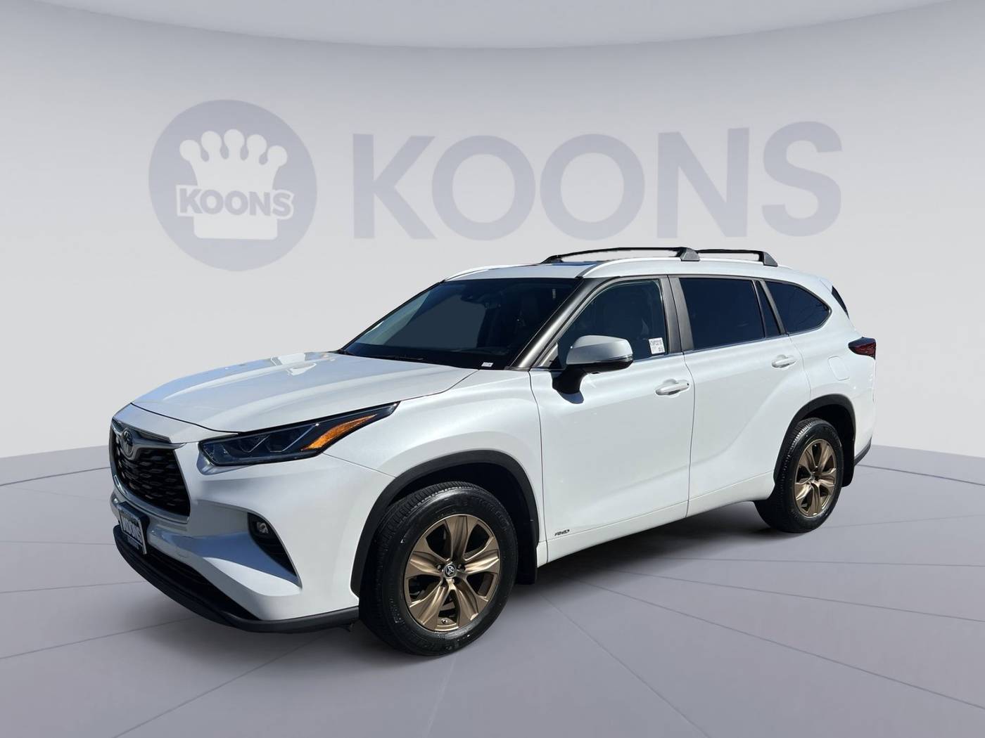 2023 Toyota Highlander Hybrid Bronze Edition — SUV — 35,642 mi — Westminster, MD