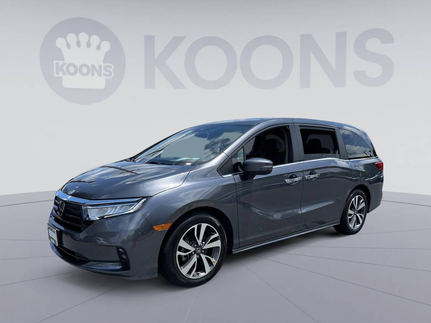 2023 Honda Odyssey Touring — Minivan — 18,717 mi — Westminster, MD