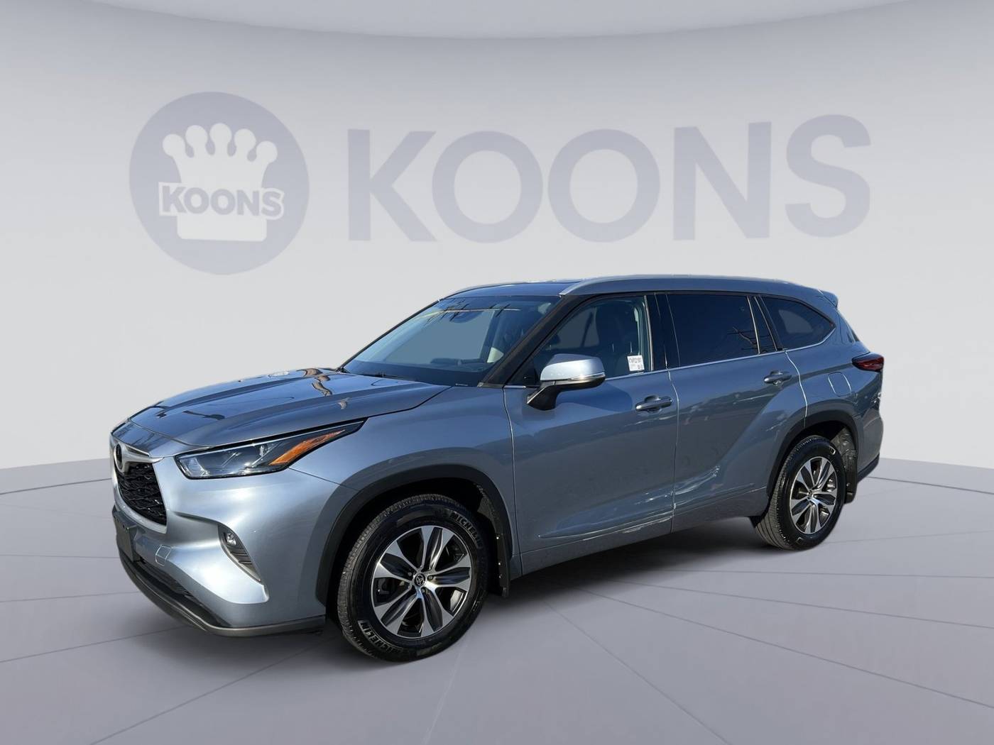 2022 Toyota Highlander XLE — SUV — 29,457 mi — Westminster, MD