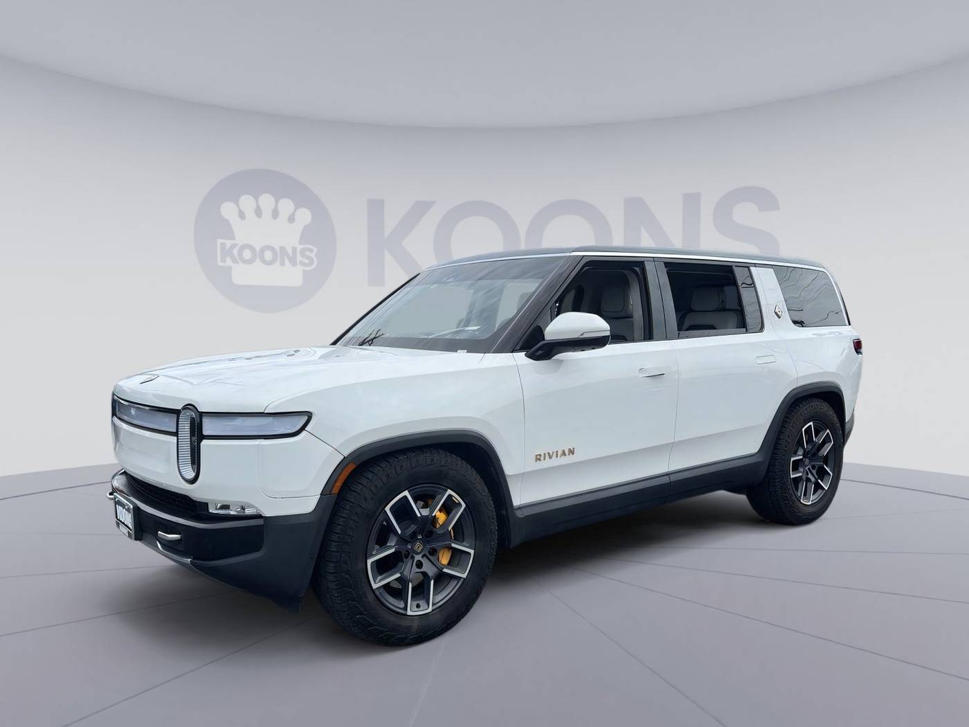 2023 Rivian R1S