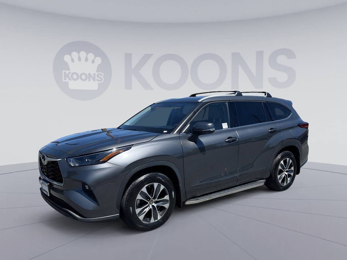 2022 Toyota Highlander XLE — SUV — 17,820 mi — Westminster, MD