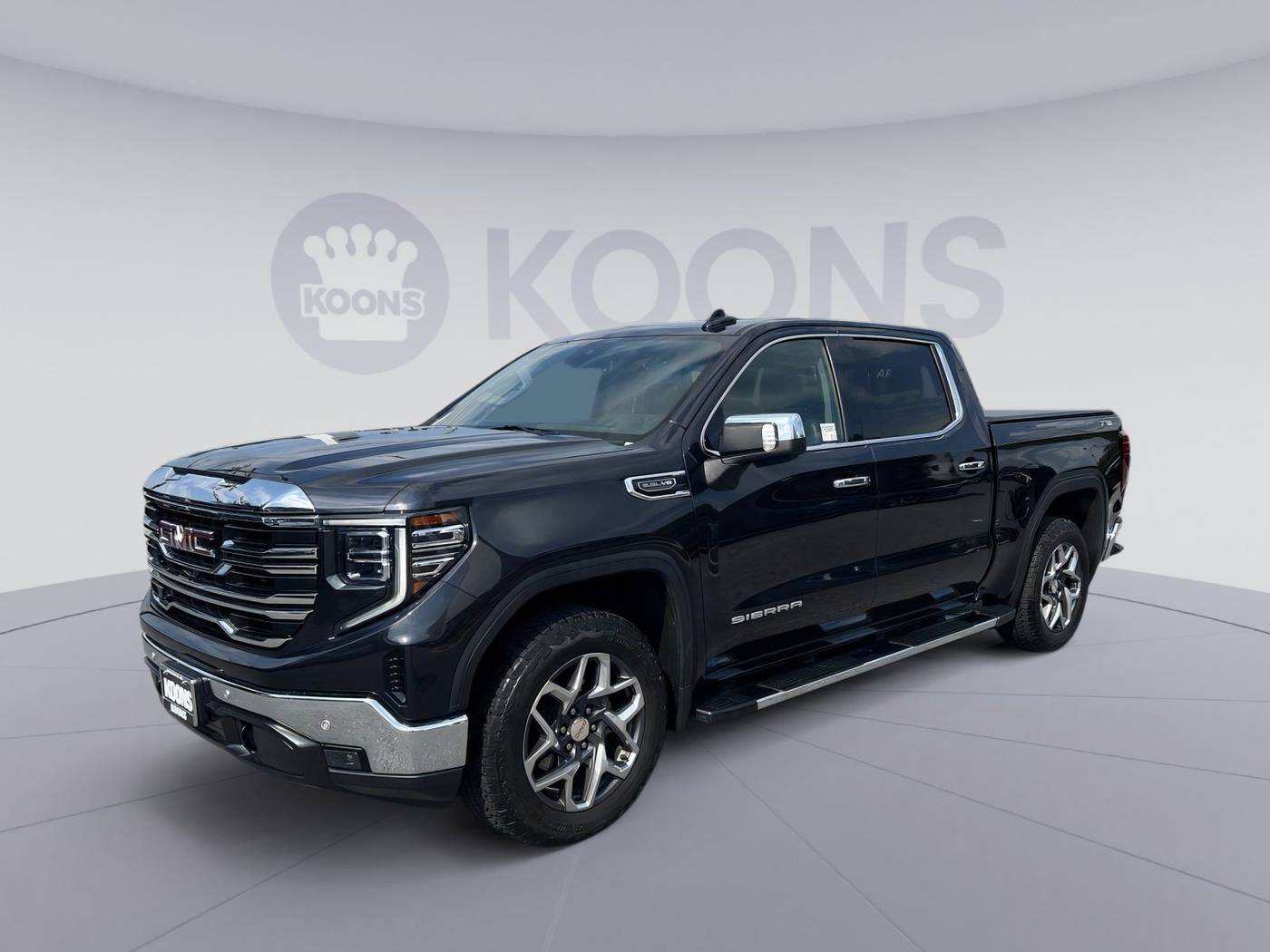 2022 GMC Sierra 1500 SLT — Pickup Truck — 26,739 mi — Westminster, MD