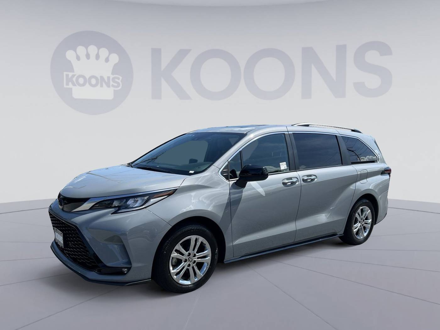 2023 Toyota Sienna XSE — Minivan — 40,901 mi — Westminster, MD