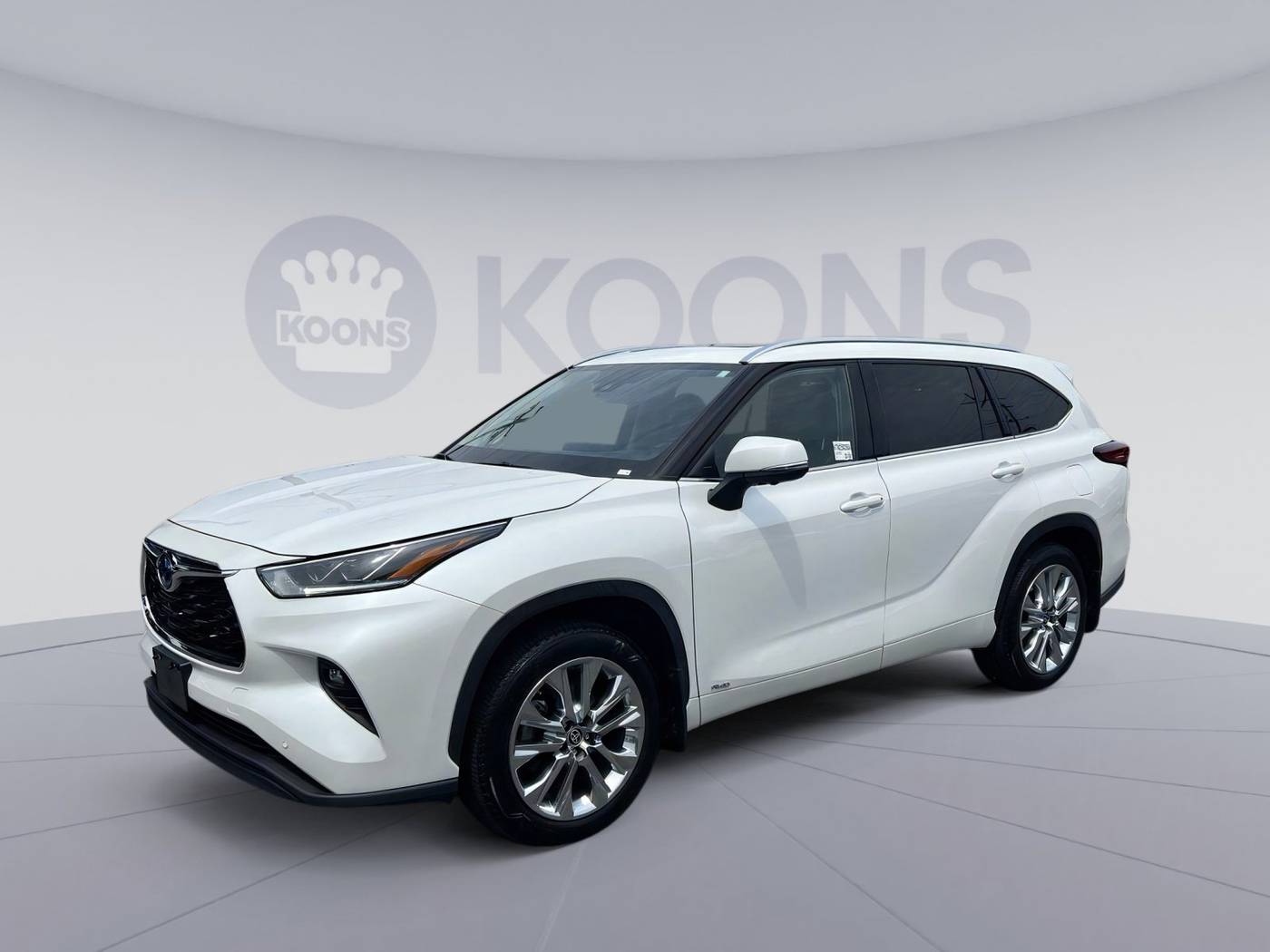 2023 Toyota Highlander Hybrid Limited — SUV — 10,301 mi — Westminster, MD