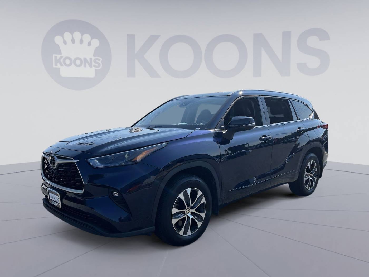 2022 Toyota Highlander XLE — SUV — 24,808 mi — Westminster, MD