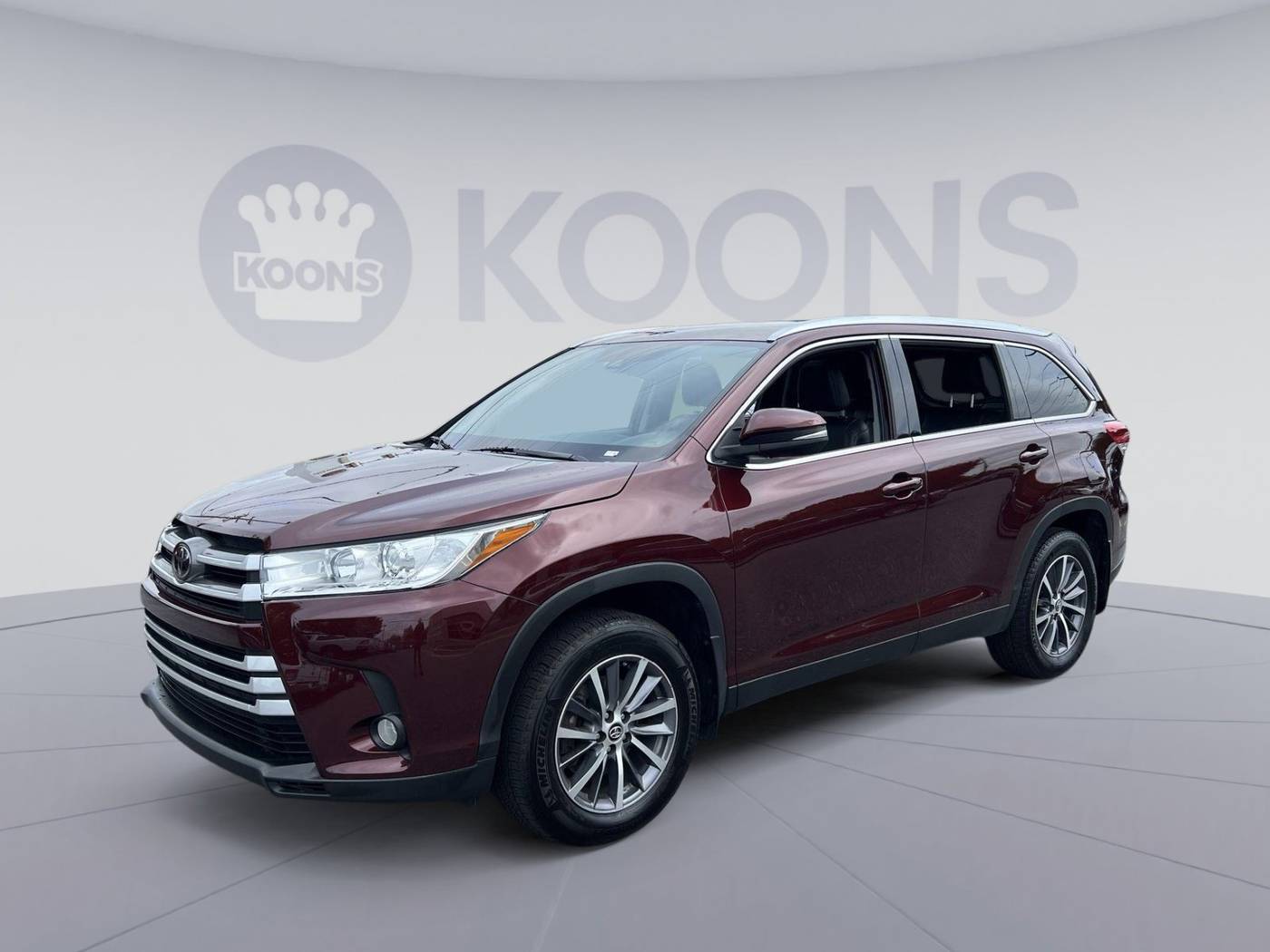 2019 Toyota Highlander XLE — SUV — 75,314 mi — Westminster, MD