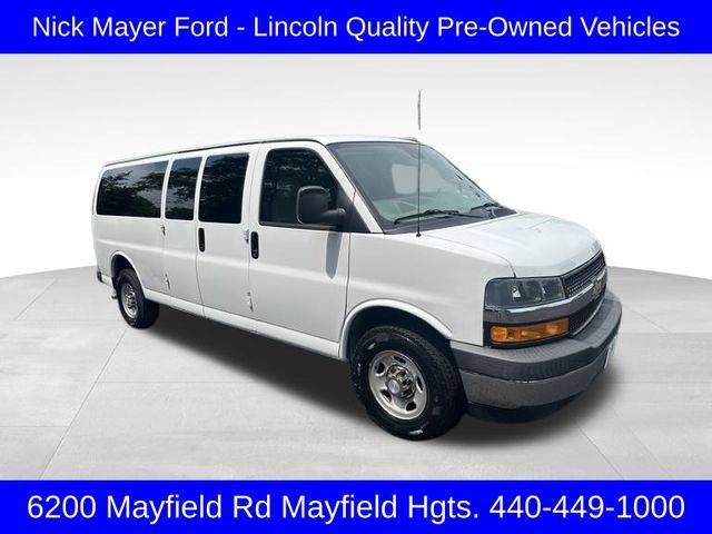 2020 Chevrolet Express Passenger LT — Passenger Van — 52,687 mi — Mayfield Heights, OH