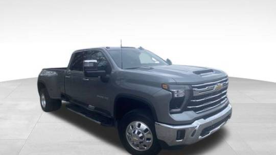 2024 Chevrolet Silverado 3500HD LTZ — Pickup Truck — 36,998 mi — Mayfield Heights, OH