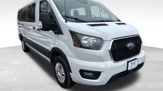 2023 Ford Transit Passenger Wagon T-350 XLT — Passenger Van — 43,345 mi — Mayfield Heights, OH
