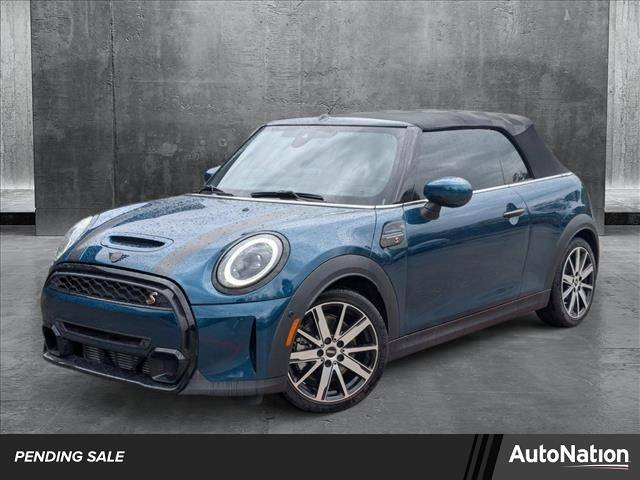 2022 MINI Convertible Cooper S — Convertible — 32,922 mi — Conroe, TX