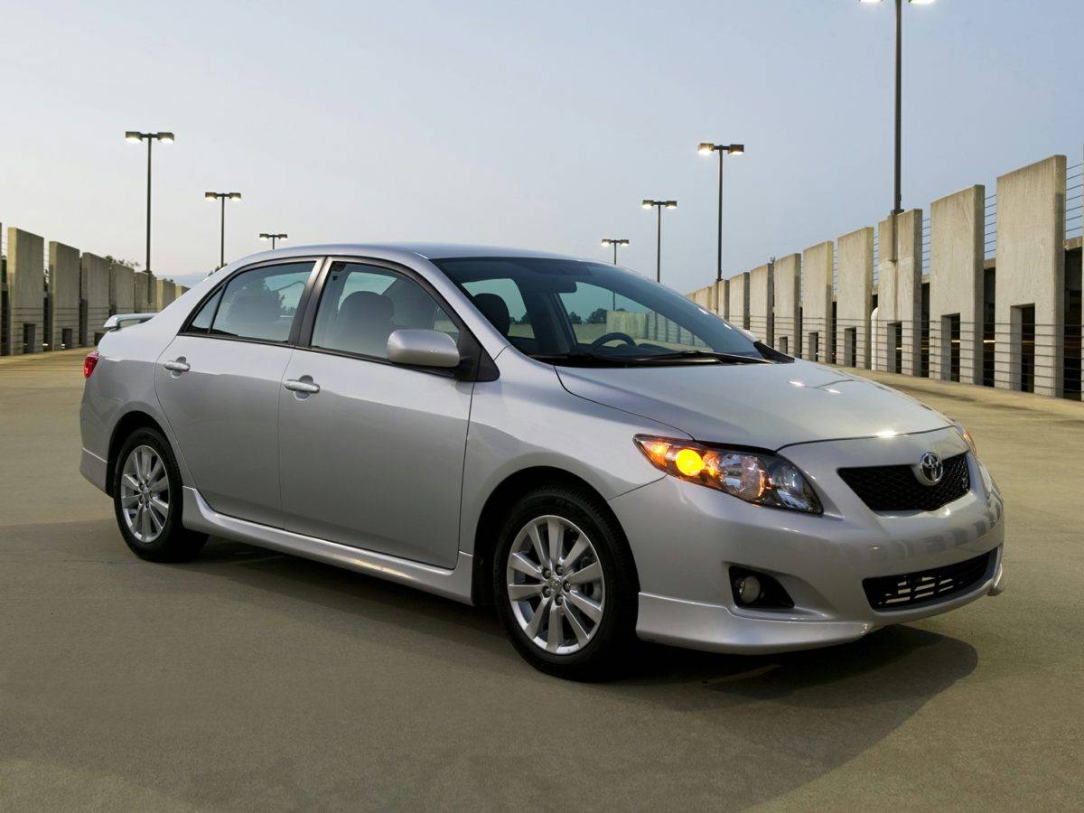 2010 Toyota Corolla LE — Sedan — 119,446 mi — Harrisburg, PA