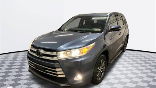 2017 Toyota Highlander XLE — SUV — 102,429 mi — Harrisburg, PA