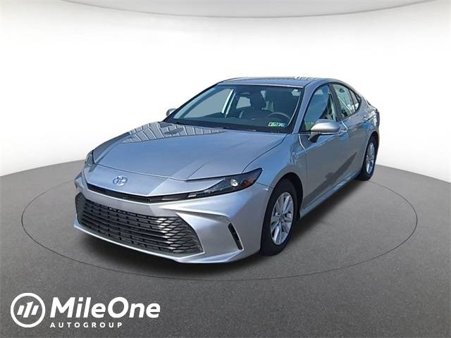 2025 Toyota Camry Hybrid LE — Sedan — 2,490 mi — Harrisburg, PA