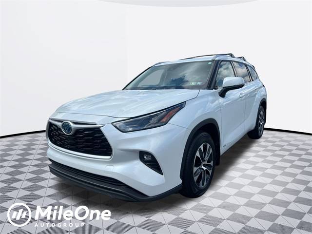 2022 Toyota Highlander Hybrid XLE — SUV — 65,394 mi — Harrisburg, PA