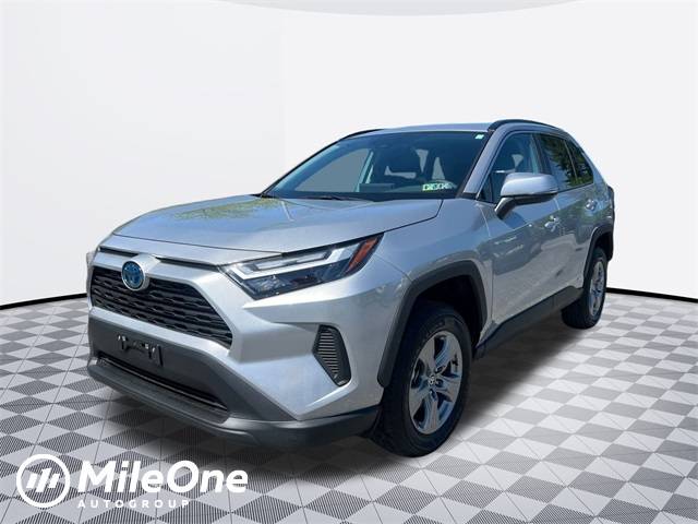 2024 Toyota RAV4 Hybrid XLE — SUV — 8,658 mi — Harrisburg, PA