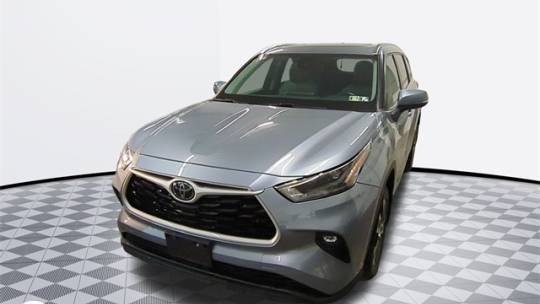 2021 Toyota Highlander XLE — SUV — 45,857 mi — Harrisburg, PA