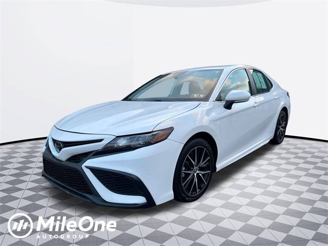 2023 Toyota Camry SE — Sedan — 56,176 mi — Harrisburg, PA