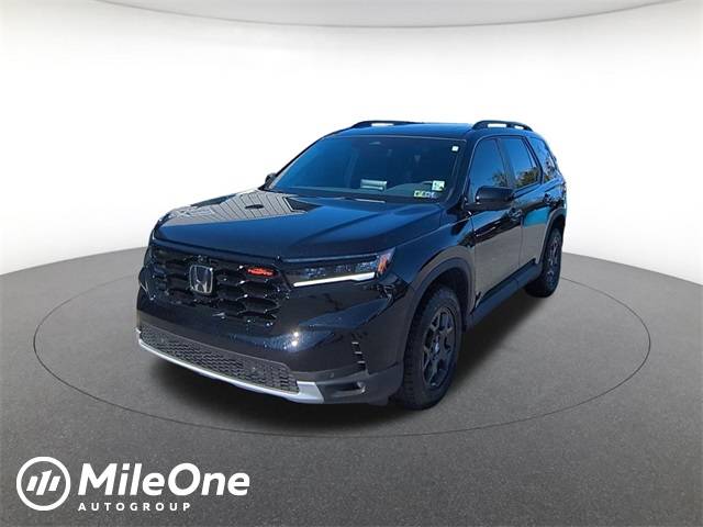 2025 Honda Pilot TrailSport — SUV — 4,870 mi — Harrisburg, PA