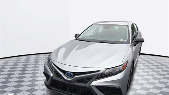 2022 Toyota Camry Hybrid SE Nightshade — Sedan — 24,743 mi — Harrisburg, PA