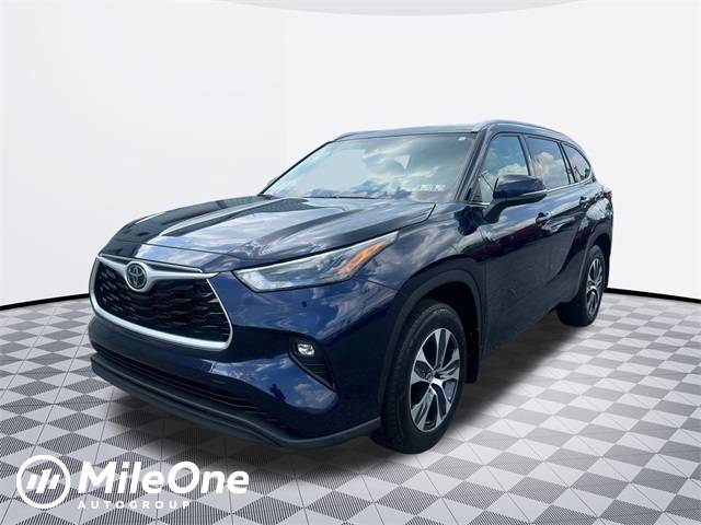 2022 Toyota Highlander XLE — SUV — 22,986 mi — Harrisburg, PA