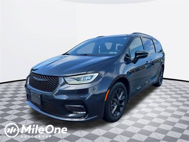 2021 Chrysler Pacifica Touring L — Minivan — 77,500 mi — Harrisburg, PA