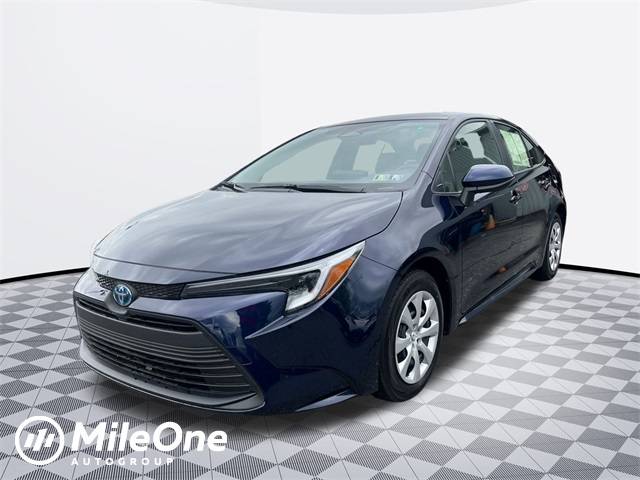 2025 Toyota Corolla Hybrid LE — Sedan — 18 mi — Harrisburg, PA