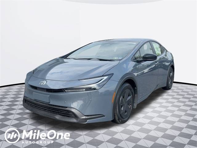 2024 Toyota Prius LE — Hatchback — 3,998 mi — Harrisburg, PA