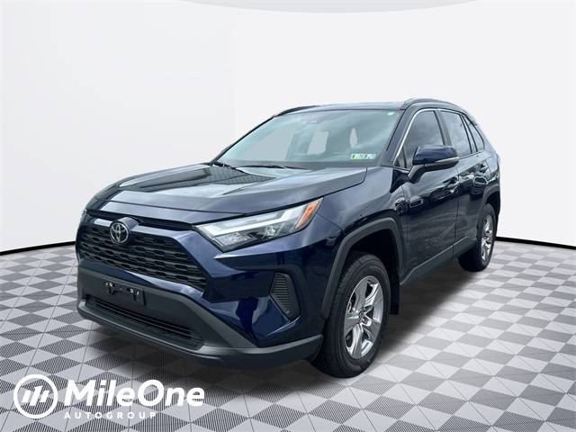 2025 Toyota RAV4 XLE — SUV — 1,890 mi — Harrisburg, PA