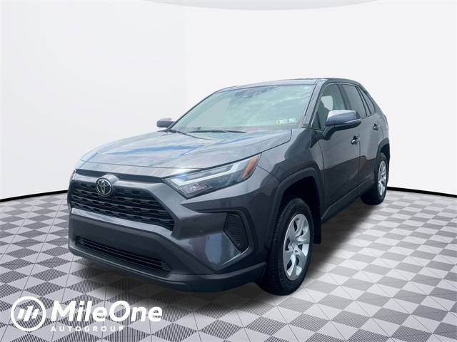 2024 Toyota RAV4 LE — SUV — 19,919 mi — Harrisburg, PA