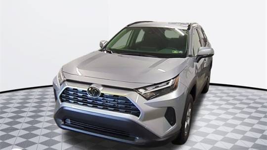 2025 Toyota RAV4 Hybrid XLE — SUV — 574 mi — Harrisburg, PA