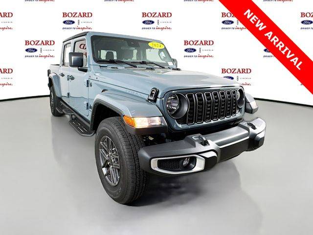 2024 Jeep Gladiator Sport S — Pickup Truck — 946 mi — Saint Augustine, FL